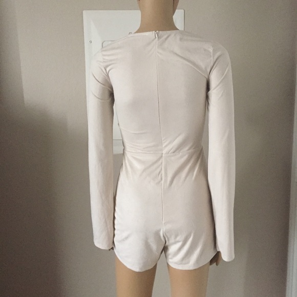 New! 💥FALLON Ivory suede look romper - Picture 6 of 8